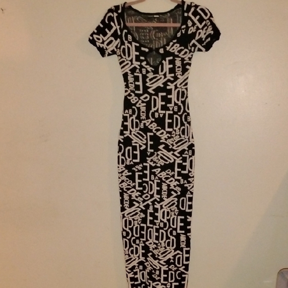 Fashion Nova Dresses & Skirts - Fashion Nova Women's Black & White Letter Design Maxi Dress, Size: S